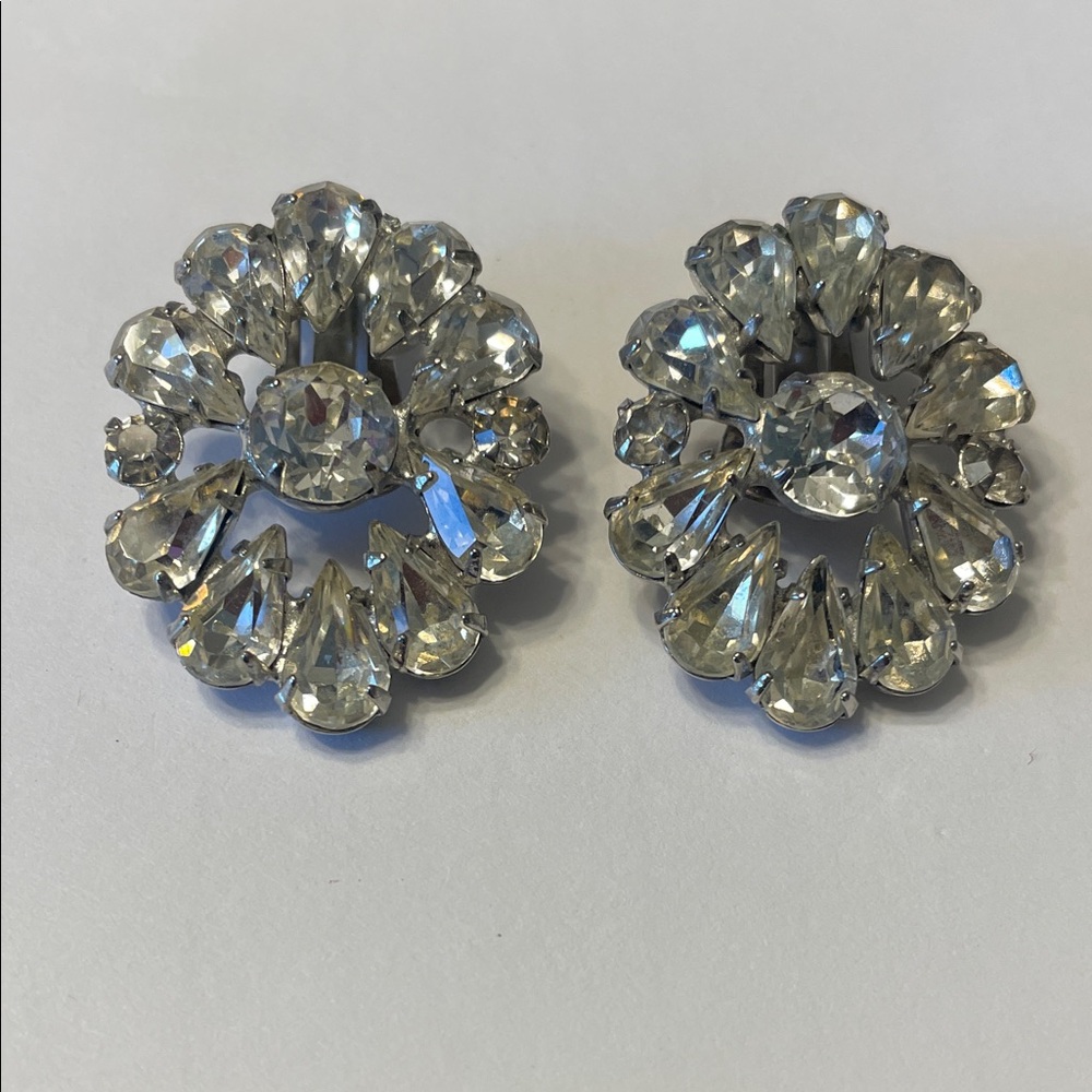 Vintage WEISS AB Crystal Clip On Earrings